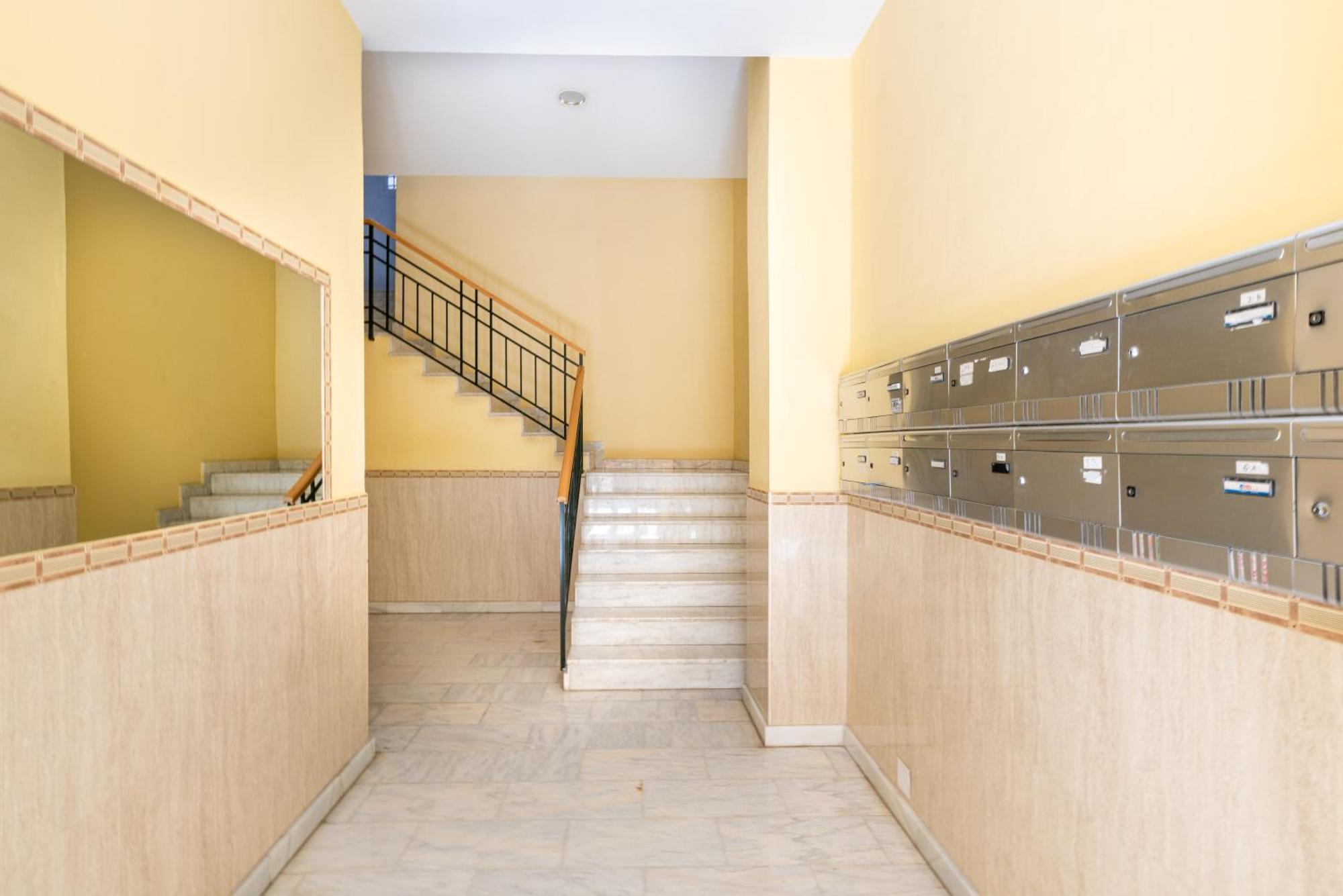 Wintowinrentals Quiet Apartment, Good Location, Free Parking 말라가 외부 사진