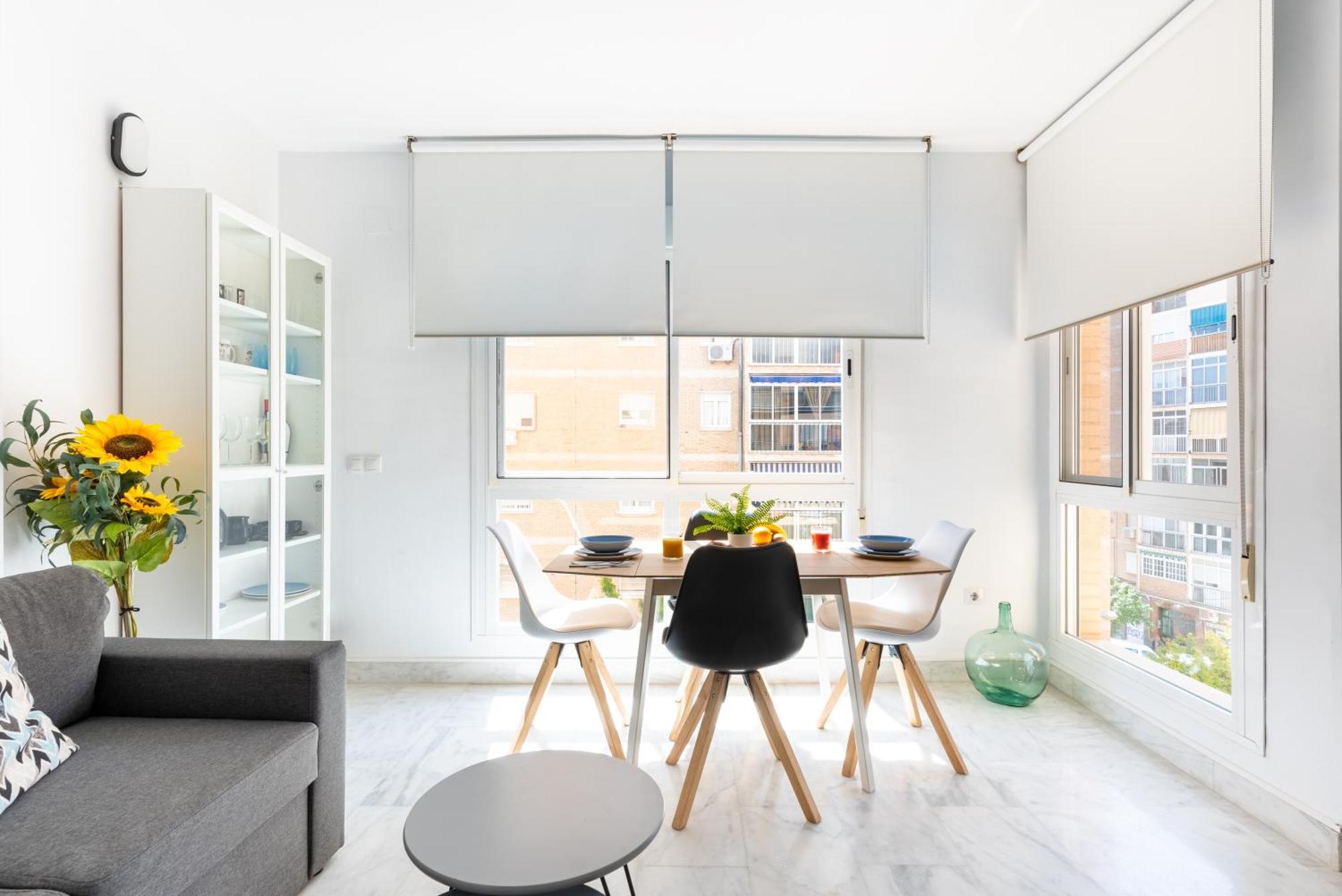 Wintowinrentals Quiet Apartment, Good Location, Free Parking 말라가 외부 사진