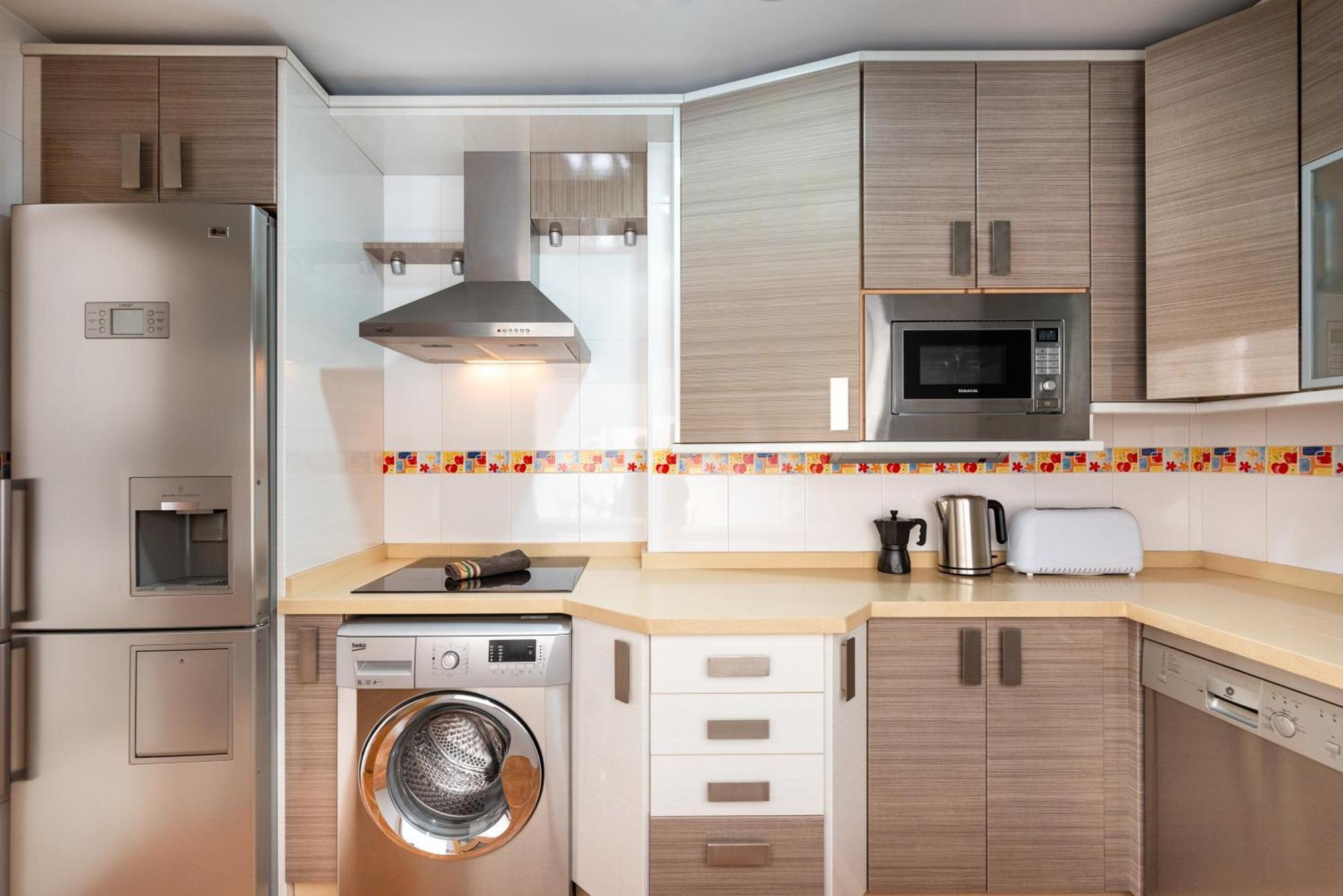 Wintowinrentals Quiet Apartment, Good Location, Free Parking 말라가 외부 사진